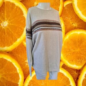 Retrofit Crew Neck Sweater with Stripe in the Center‎ Size XL